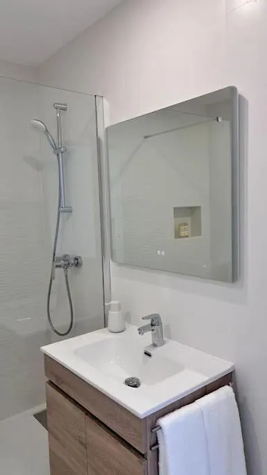 The Cate House - Casa Renovada A 3 Minutos Do Centro Historico Villa Lagos 0*,